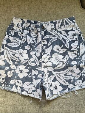Vintage Hawaiian shorts BILLBLASS jeans size 10